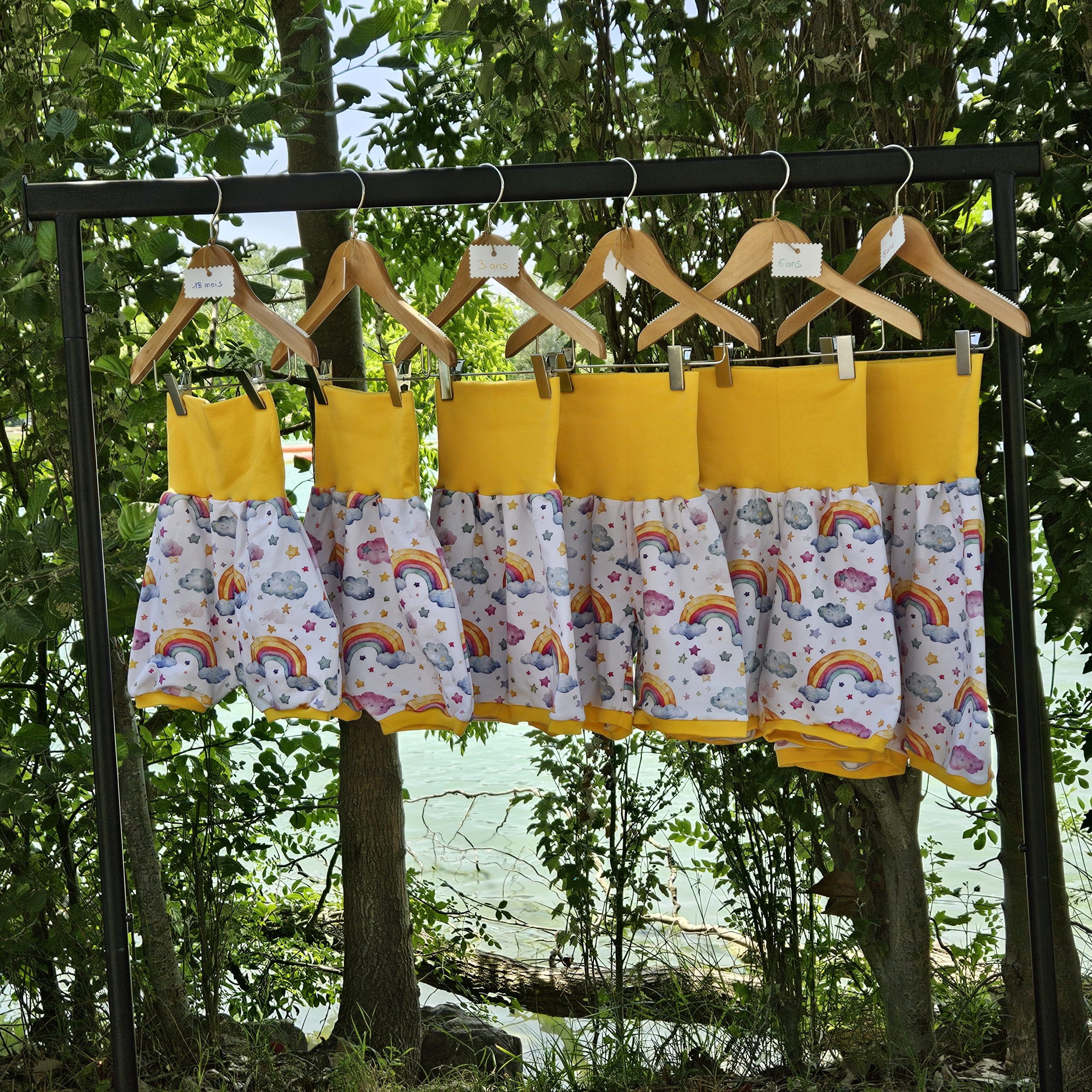 Short sarouel - nuage arc en ciel